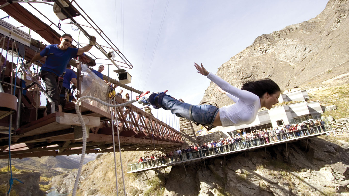 The Kawarau Bridge Bungy image courtesy AJ Hackett Bungy