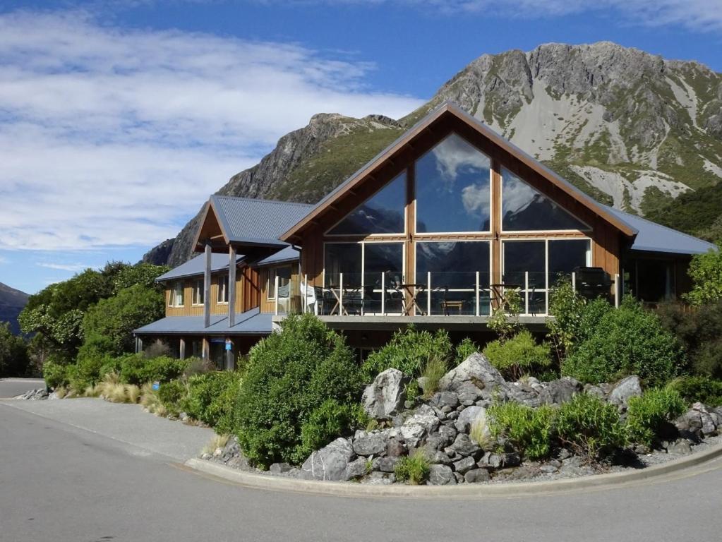 Aoraki Mt Cook Aoraki Mt Cook Alpine Lodge