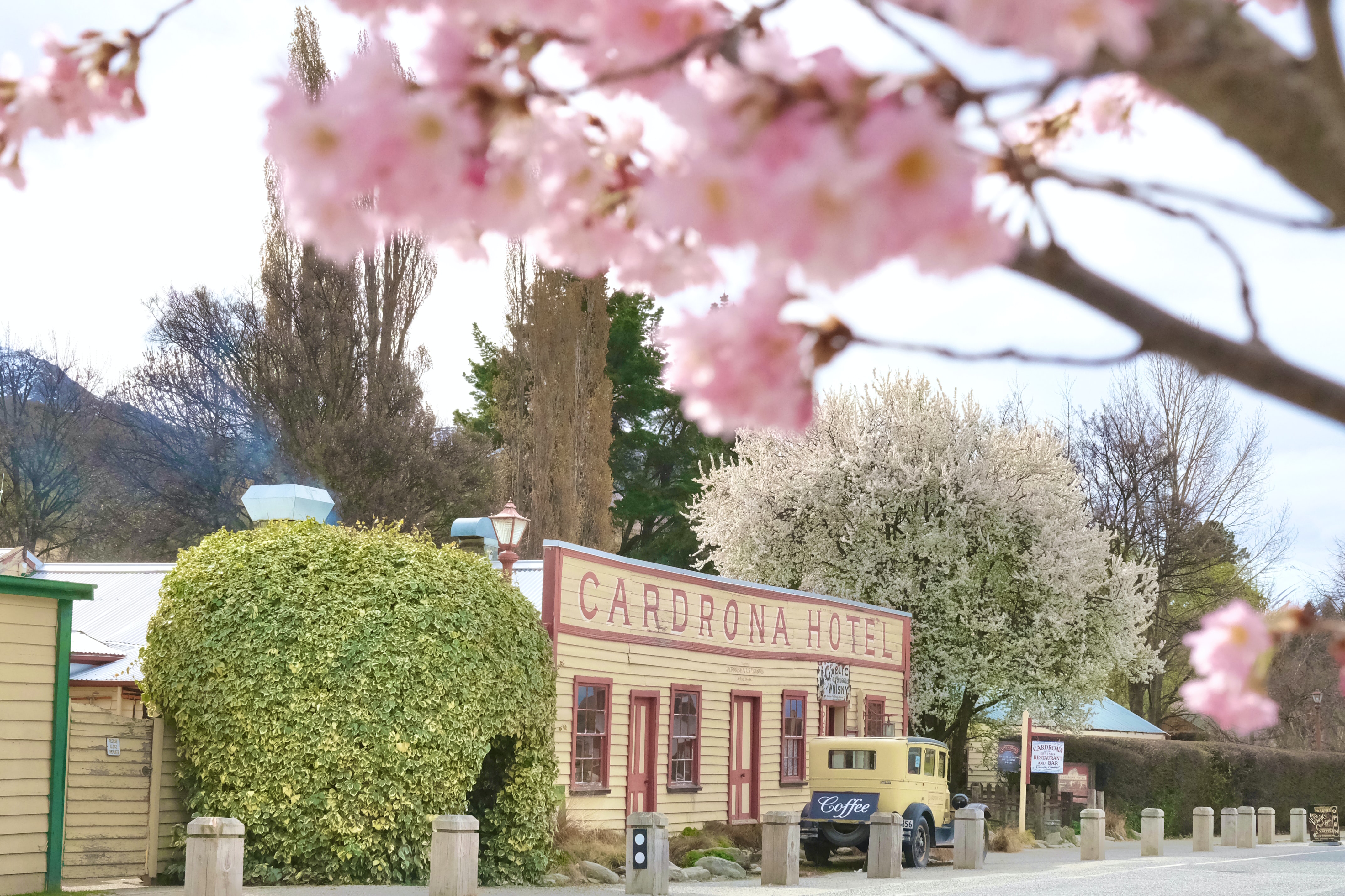 Cardrona Hotel Image courtesy Kate Branch and Unsplash