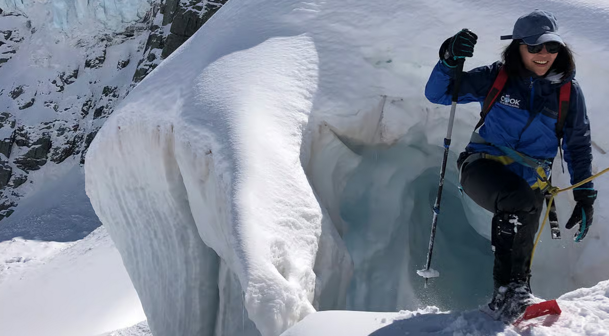 CheekyKiwiQueenstownMountCookHeliHikeandBusTour3