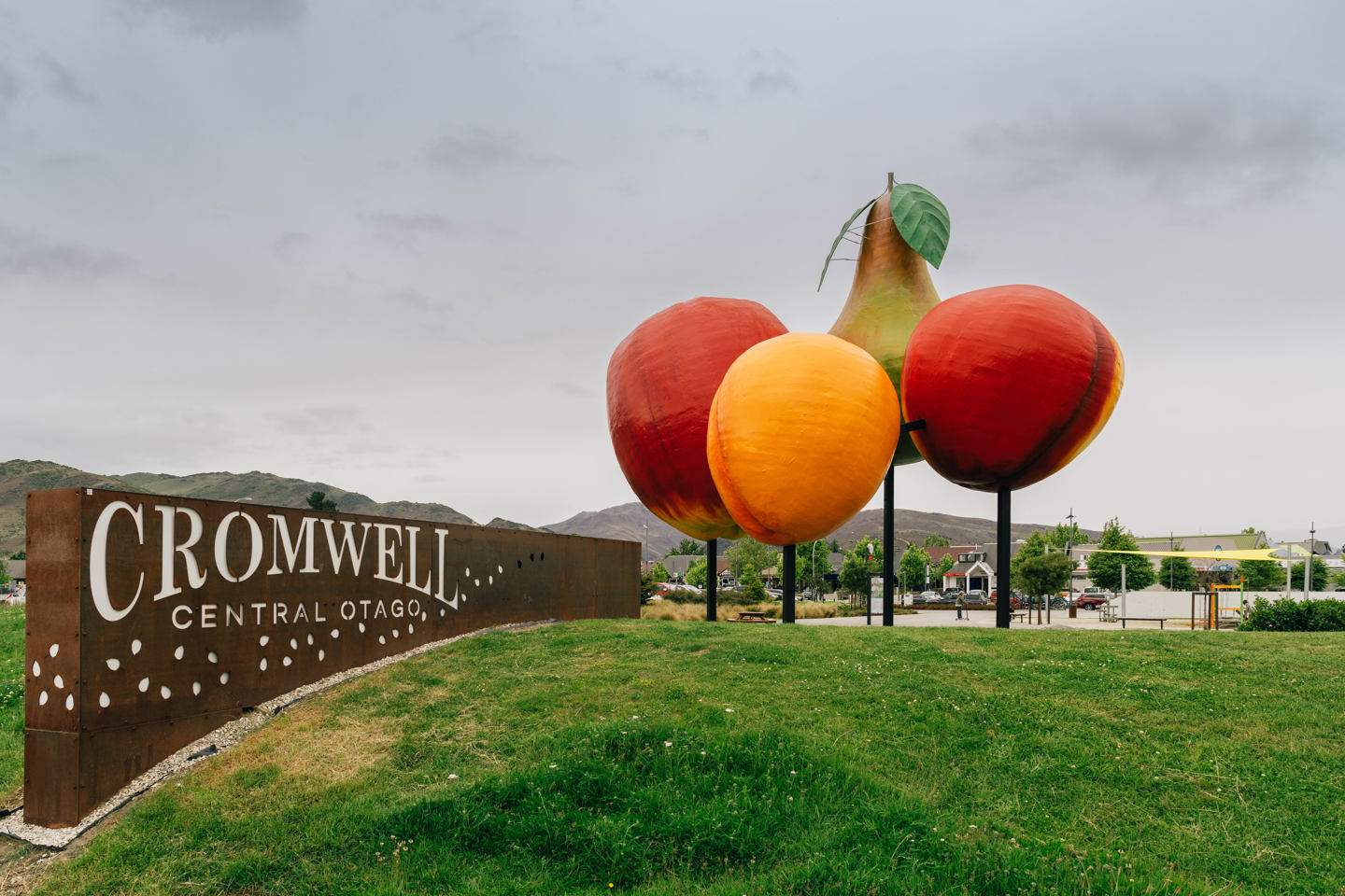 Cromwell Fruit Sculpture