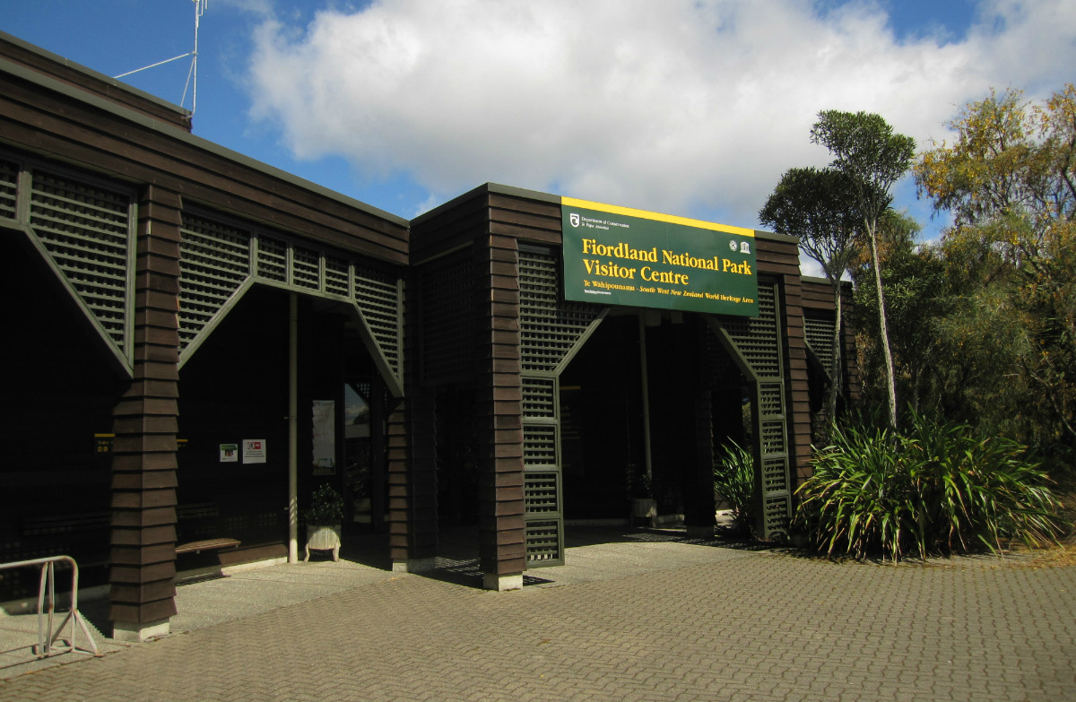 DOC Fiordland Visitor Centre Te Anau