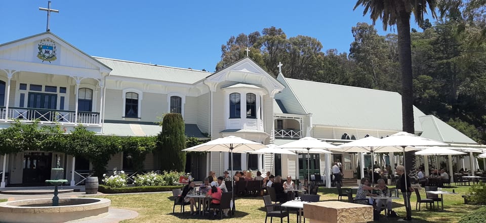 Napier Afternoon Wine Gin Tasting Tour