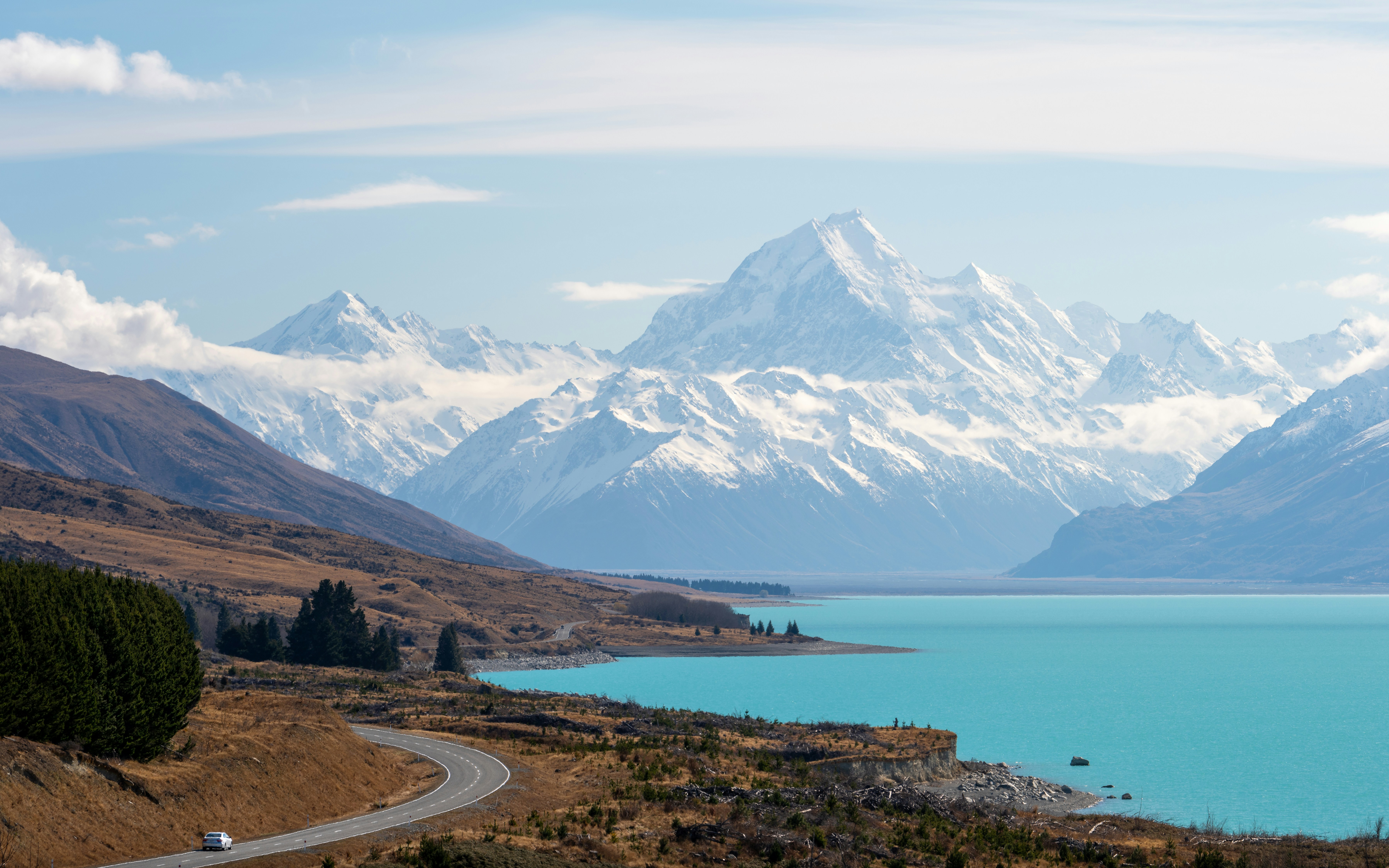 Stunning views of Lake Pukaki and Mt Cook, courtesy of Nick Da Fonseca