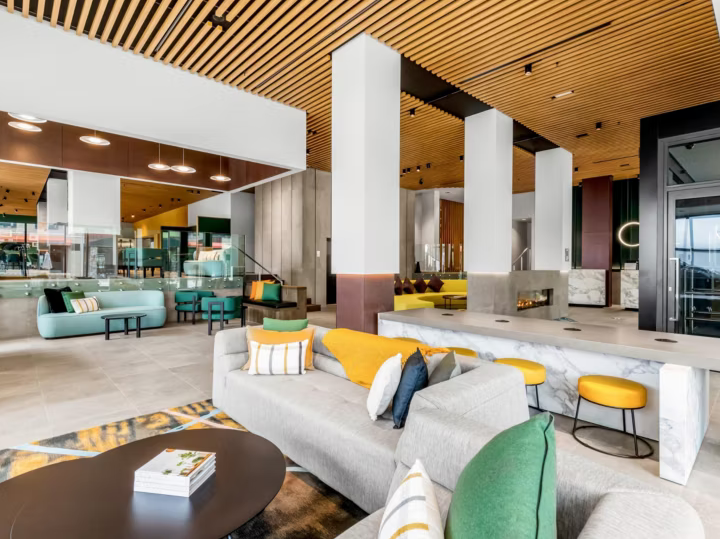 Queenstown Holiday Inn Remarkables Park Lobby