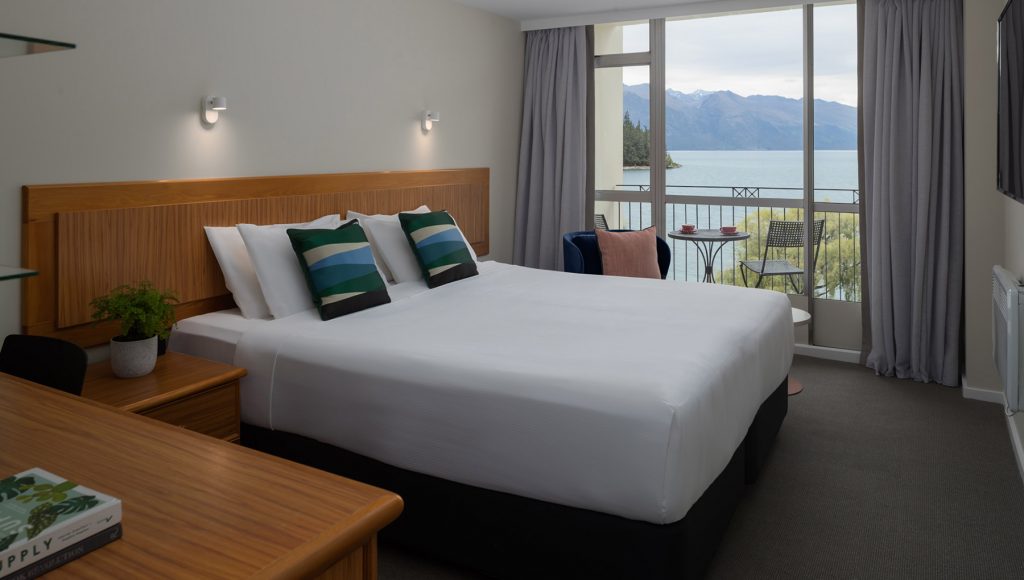 Rydges Lakeland Resort Queenstown lakeview King room