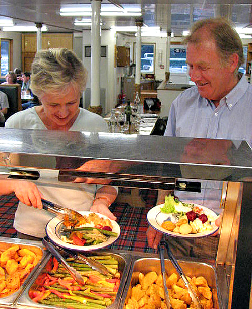What a great way to end the day! The Milford Mariner buffet.