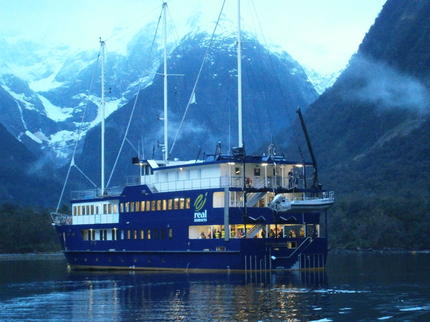 Ahh the serenity! The Milford Mariner in all her glory!