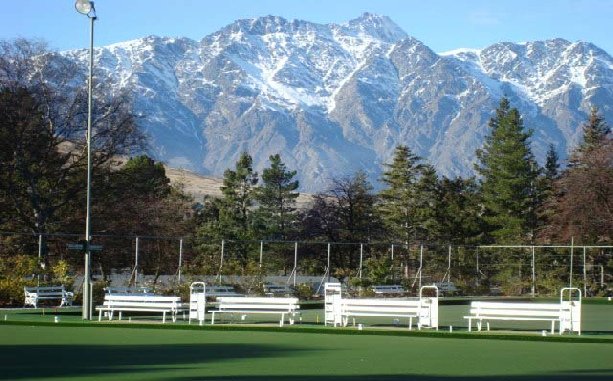 Queenstown Bowling Club Image Courtesy Queenstown Bowling Club