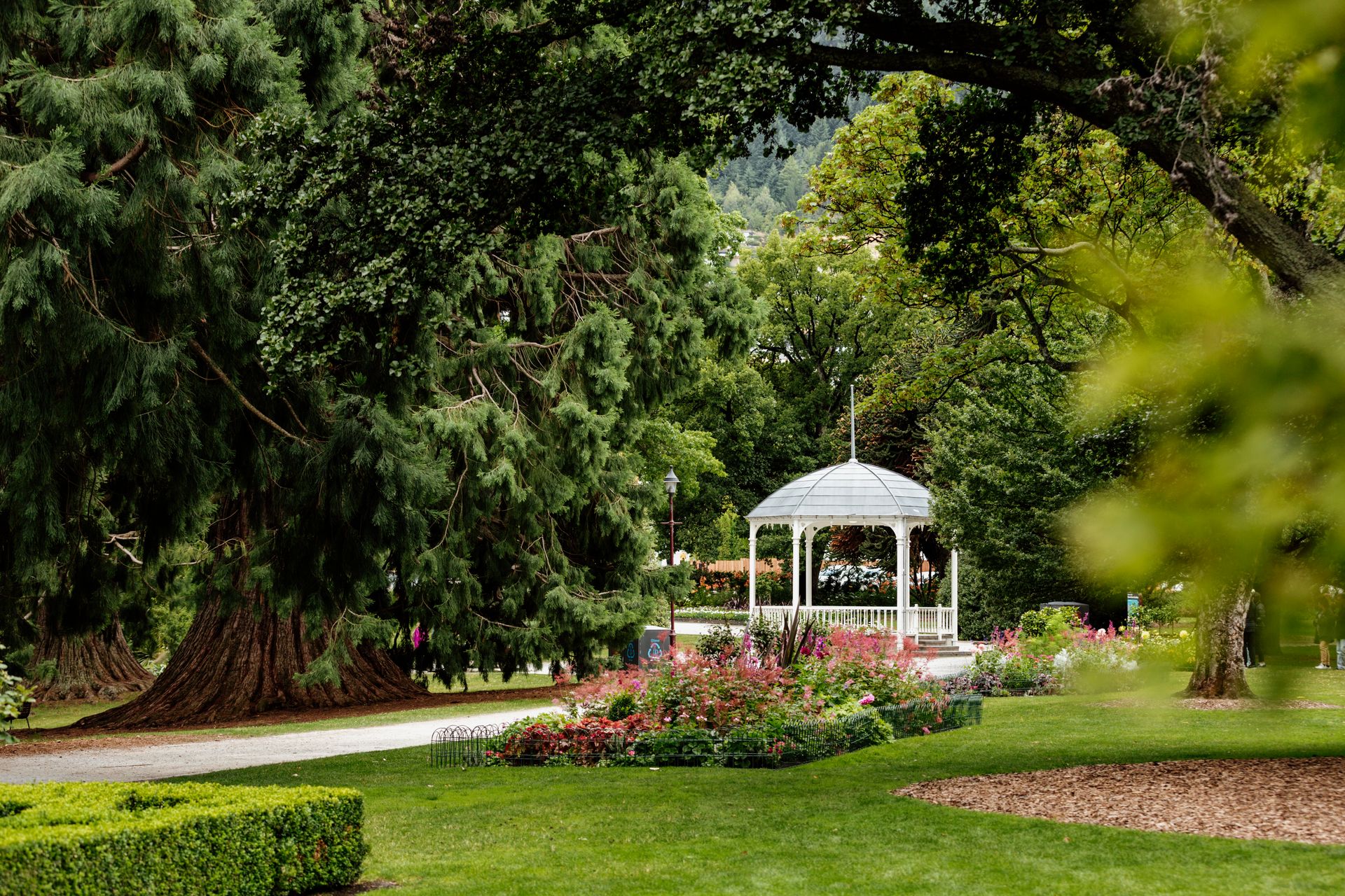 Queenstown Gardens image courtesy Destination Queenstown