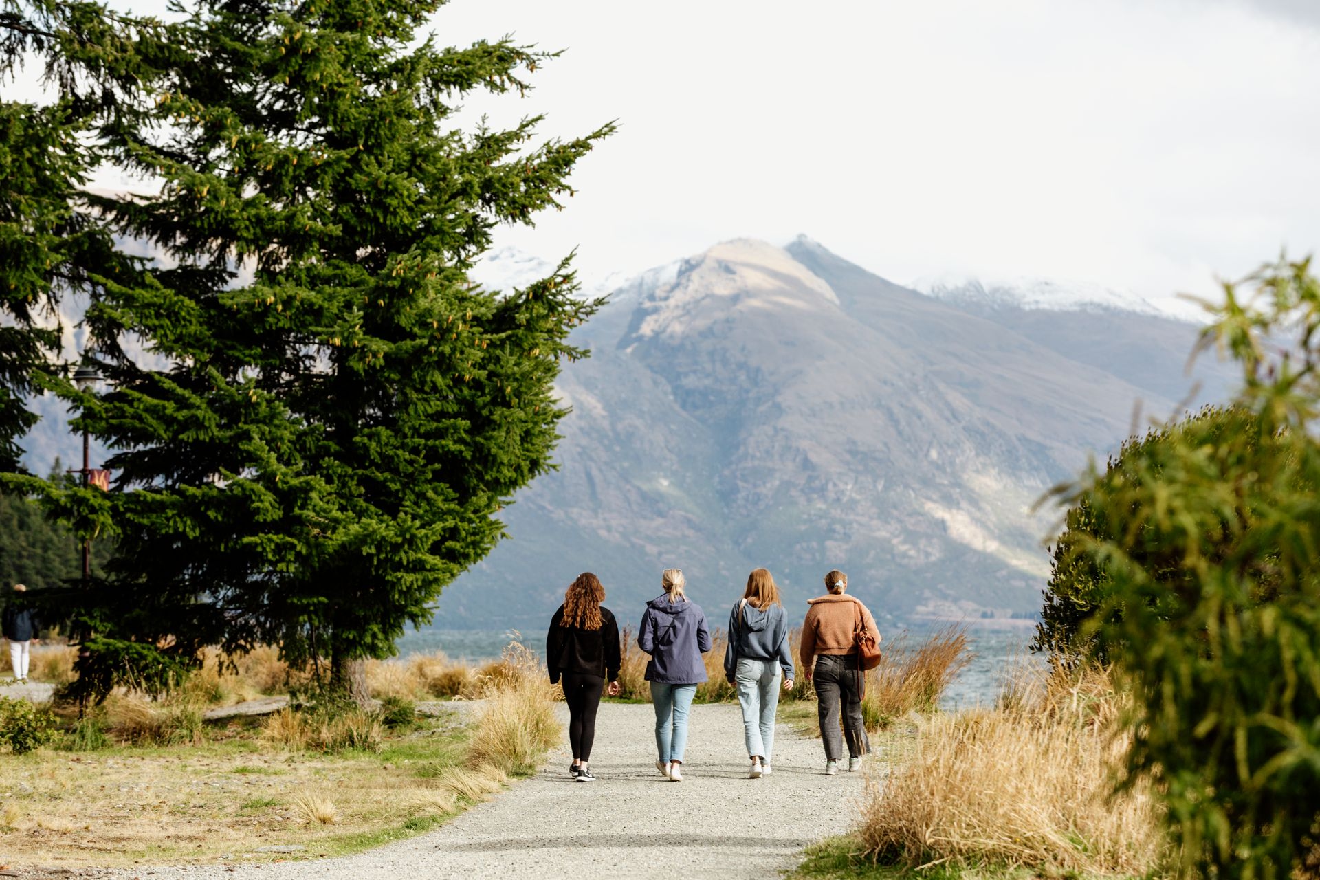 Queenstown Gardens Walkers And Remarkables Image Courtesy Destination Queenstown