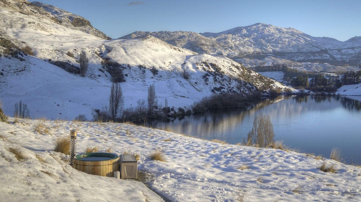 Queenstown Hot Tub On The Hillside Image Courtesy Hot Tub On The Hillside