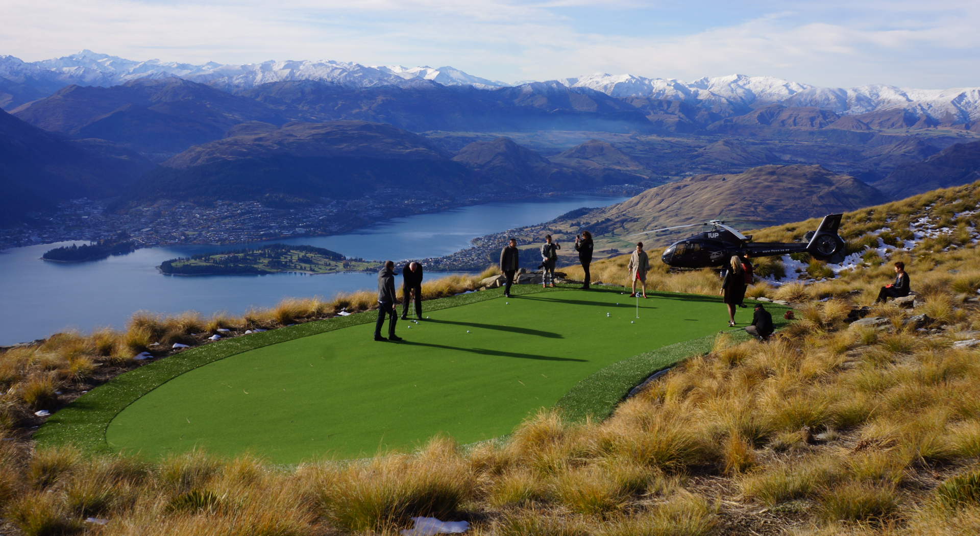 Queenstown Over The Top Golf