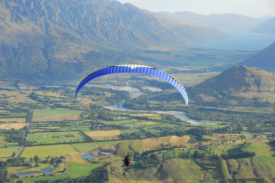 Queenstown Skytrek Tandem Hang Gliding and Paragliding How about those views. Queenstown Skytrek Tandem Hang Gliding and Paragliding will take you on the adventure of your life