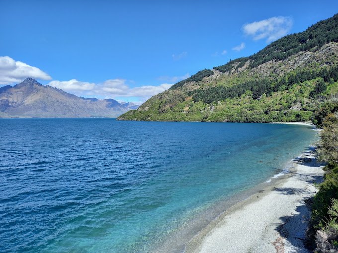 Queenstown Sunshine Bay Track Image Courtesy Daniel Greensides